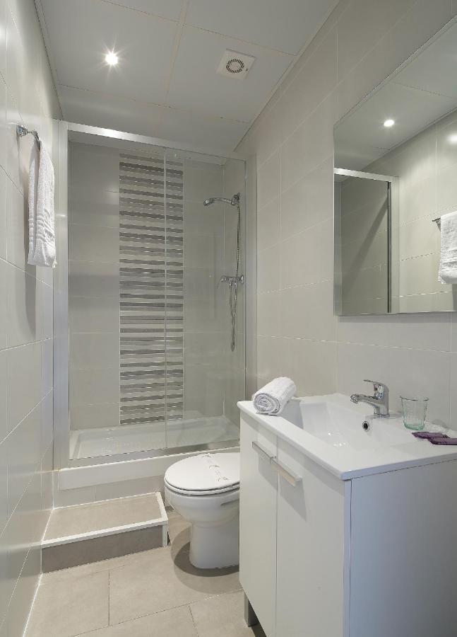 Hostal Balkonis Барселона Экстерьер фото